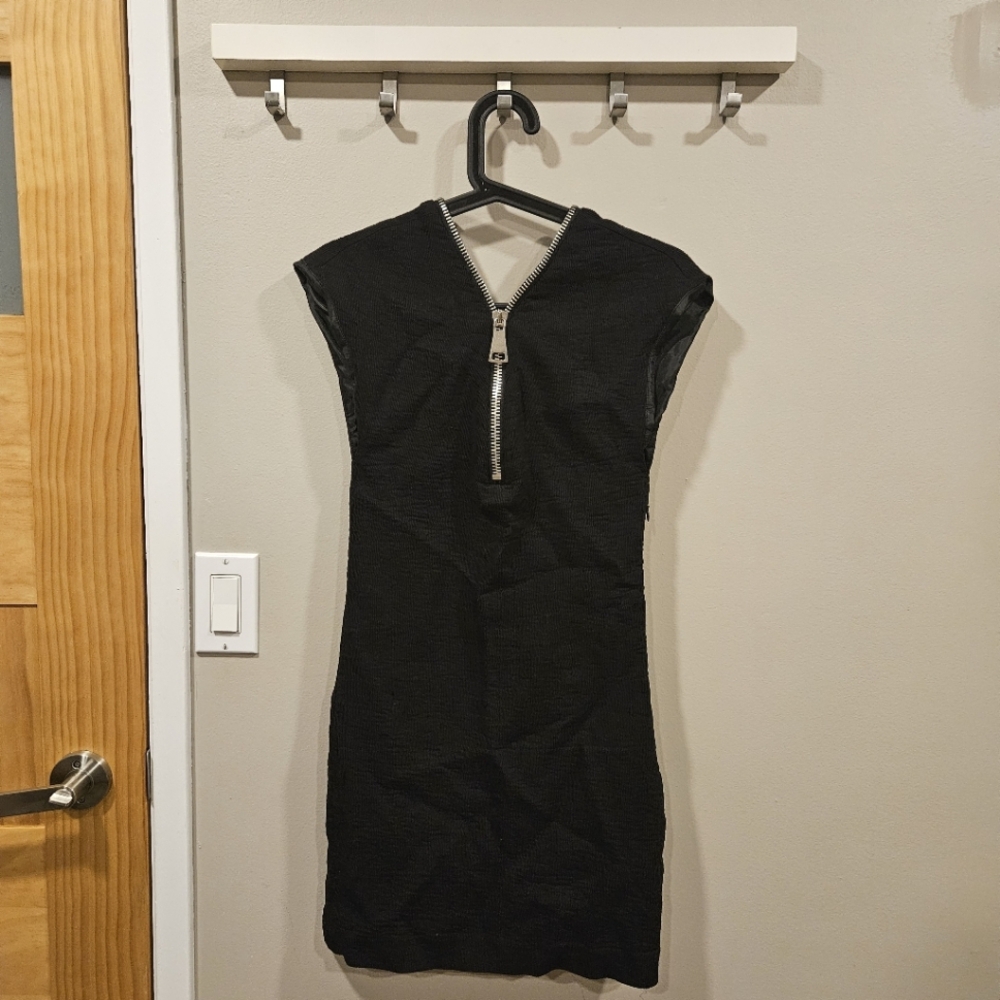 Black Zipper Dress